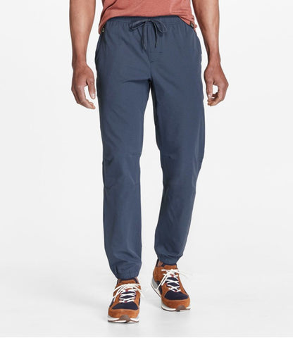 Men's L.L.Bean Multisport Joggers - US 8544